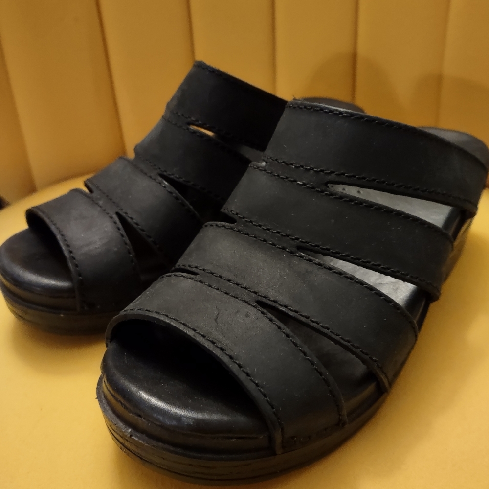 Dansko Slides - image 5